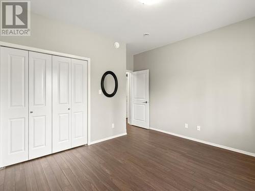 9-8 Alusru Way, Whitehorse, YT - Indoor Photo Showing Other Room