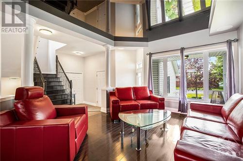 1488 Lisbon Street, Ottawa, ON - Indoor Photo Showing Living Room