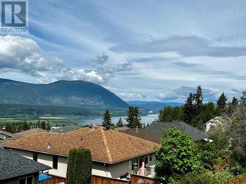 1251 15 Avenue Se, Salmon Arm, BC - Outdoor With Body Of Water With View