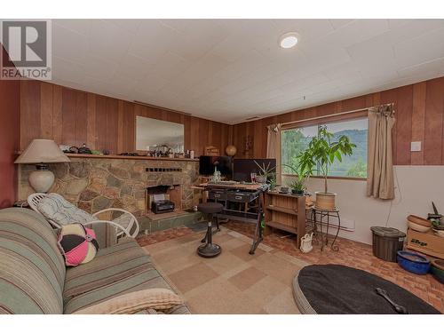 101 Mann Road, Sicamous, BC - Indoor With Fireplace
