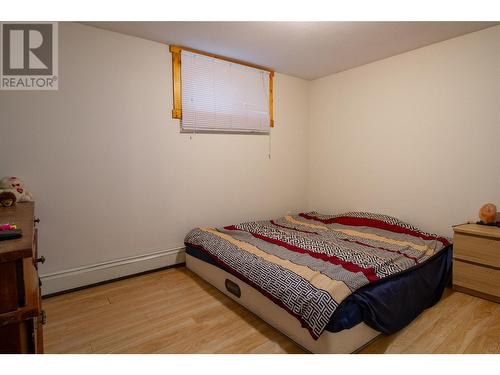 1301 Second Street, Revelstoke, BC - Indoor Photo Showing Bedroom