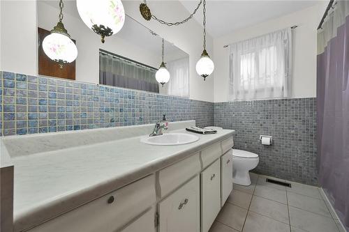 79 Eastbury Drive, Stoney Creek, ON - Indoor Photo Showing Bathroom