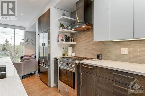 68H Stonehurst Avenue, Ottawa, ON - Indoor Photo Showing Kitchen With Stainless Steel Kitchen With Upgraded Kitchen