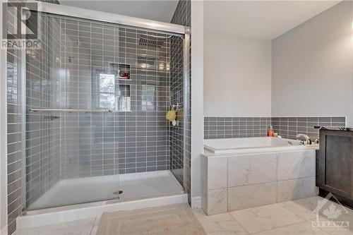 591 Vivera Place, Stittsville, ON - Indoor Photo Showing Bathroom