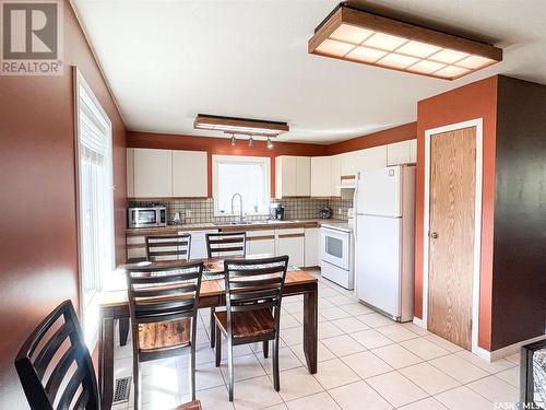 506 2Nd Street W, Meadow Lake, SK - Indoor Photo Showing Kitchen