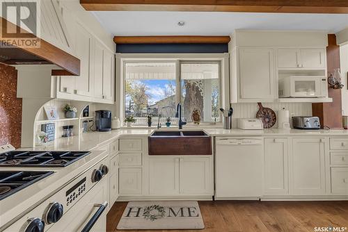 115 1St Avenue W, Vanscoy, SK - Indoor Photo Showing Kitchen With Double Sink