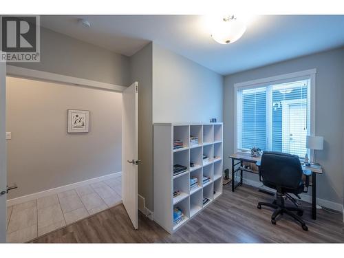 1046 Holden Road, Penticton, BC - Indoor Photo Showing Office