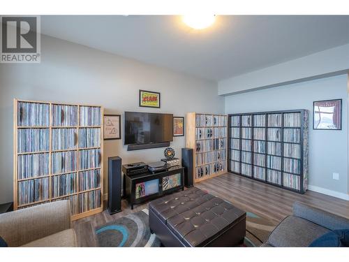 1046 Holden Road, Penticton, BC - Indoor Photo Showing Other Room