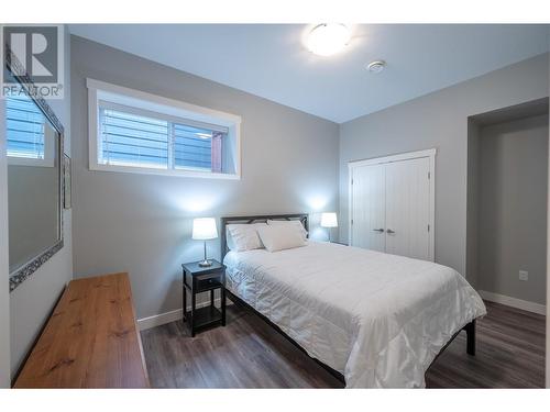 1046 Holden Road, Penticton, BC - Indoor Photo Showing Bedroom