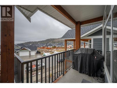 1046 Holden Road, Penticton, BC - Outdoor With Exterior