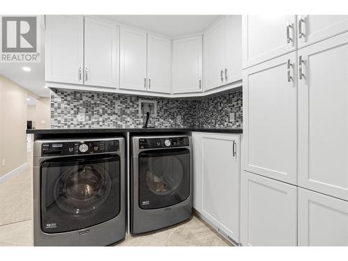8000 Kalview Drive, Coldstream, BC - Indoor Photo Showing Laundry Room