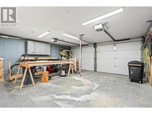 8000 Kalview Drive, Coldstream, BC - Indoor Photo Showing Garage