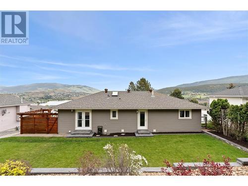 8000 Kalview Drive, Coldstream, BC - Outdoor