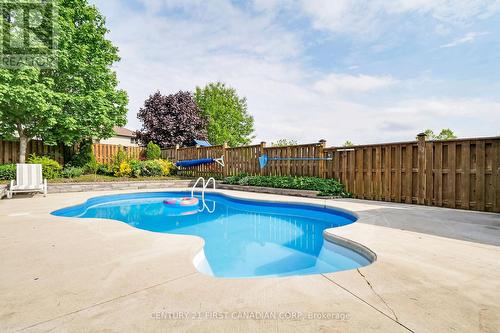 974 Grenfell Drive, London, ON - Outdoor With In Ground Pool With Backyard