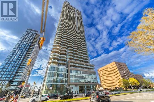 805 Carling Avenue Unit#3101, Ottawa, ON - Outdoor With Facade