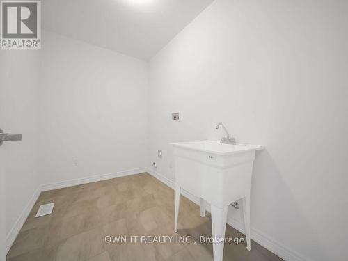 97 Thicketwood Avenue, Barrie, ON - Indoor Photo Showing Other Room