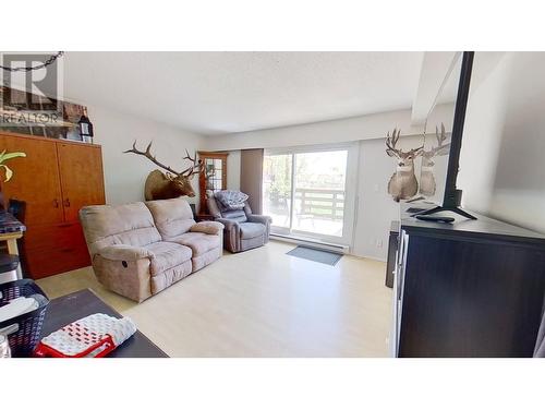9807 97 Street, Fort St. John, BC - Indoor Photo Showing Living Room