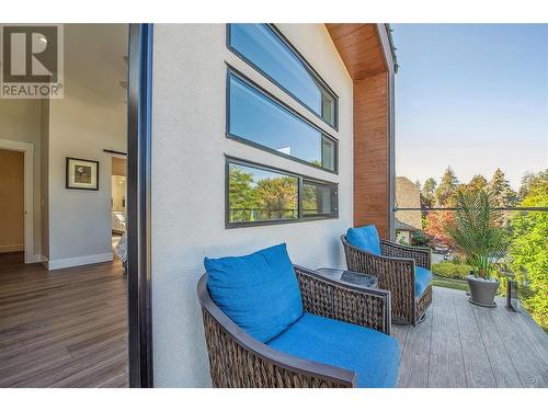 4354 Kensington Drive, Kelowna, BC - Outdoor With Deck Patio Veranda With Exterior