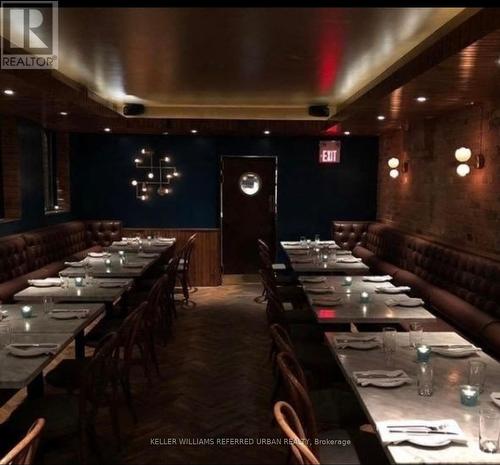 1727 Dundas Street W, Toronto, ON - Indoor Photo Showing Dining Room