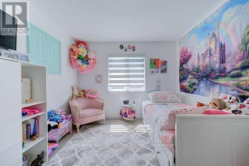 21 Mclaren Avenue, Brantford, ON - Indoor Photo Showing Bedroom