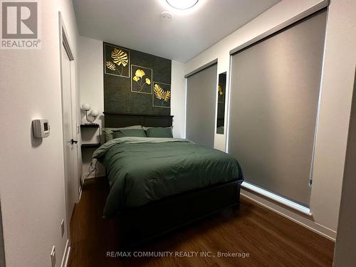 512 - 319 Jarvis Street, Toronto, ON - Indoor Photo Showing Bedroom