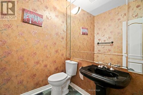 33 Katerina Avenue, Vaughan, ON - Indoor Photo Showing Bathroom