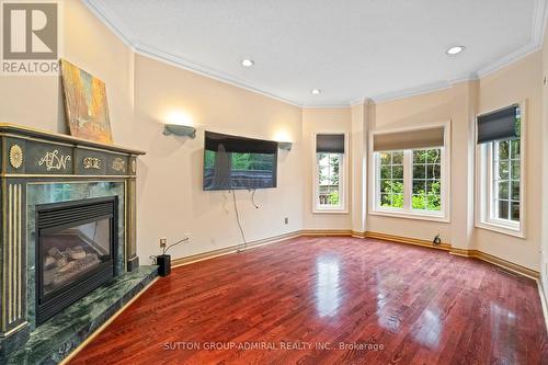 33 Katerina Avenue, Vaughan, ON - Indoor With Fireplace