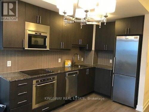 2605 - 6 Eva Road, Toronto, ON - Indoor Photo Showing Kitchen With Upgraded Kitchen