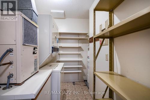 204 - 1 Heritage Way, Kawartha Lakes, ON - Indoor Photo Showing Laundry Room