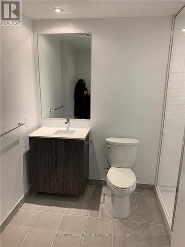 404 - 50 Power Street, Toronto, ON - Indoor Photo Showing Bathroom