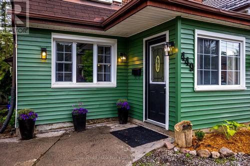 449 Rogers Street, Peterborough, ON - Outdoor With Deck Patio Veranda