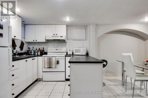 176 Rosemount Avenue, Toronto, ON - Indoor Photo Showing Kitchen