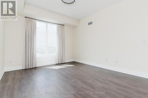 521 - 25 Baker Hill Boulevard, Whitchurch-Stouffville, ON - Indoor Photo Showing Other Room