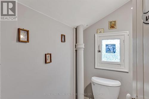 664 George Street N, Peterborough, ON - Indoor Photo Showing Bathroom
