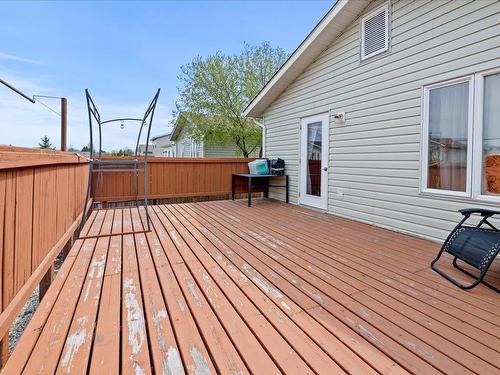 74 Whitby Crescent, Steinbach, MB - Outdoor With Deck Patio Veranda With Exterior