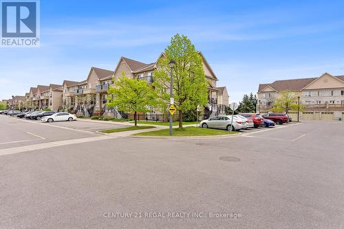 159 - 4975 Southampton Drive, Mississauga, ON - Outdoor