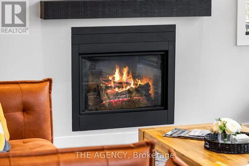 722 Muskoka Rd 10, Huntsville, ON - Indoor Photo Showing Living Room With Fireplace