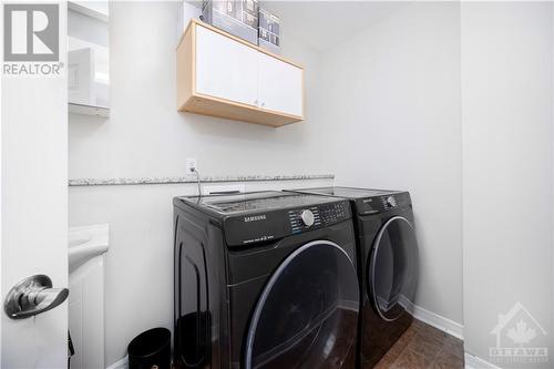 54 Bannock Crescent, Ottawa, ON - Indoor Photo Showing Laundry Room