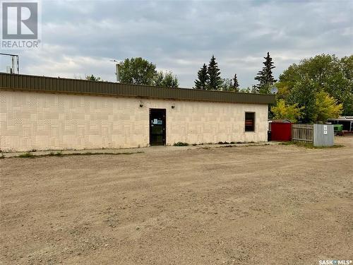 412 Railway Avenue W, Maidstone, SK 