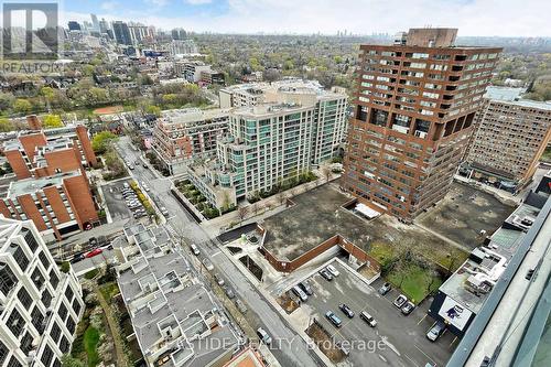 2202 - 32 Davenport Road, Toronto C02, ON - Outdoor With View