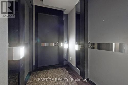 2202 - 32 Davenport Road, Toronto, ON - Indoor Photo Showing Other Room