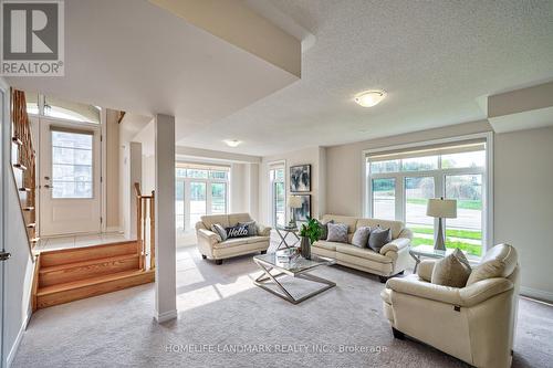 113 Grand Trunk Avenue, Vaughan, ON - Indoor Photo Showing Living Room