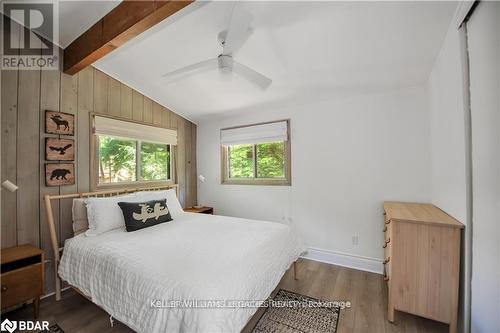 150 Moreau Parkway, Tiny, ON - Indoor Photo Showing Bedroom