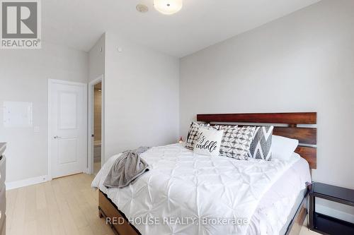 3505 - 33 Shore Breeze Drive, Toronto, ON - Indoor Photo Showing Bedroom