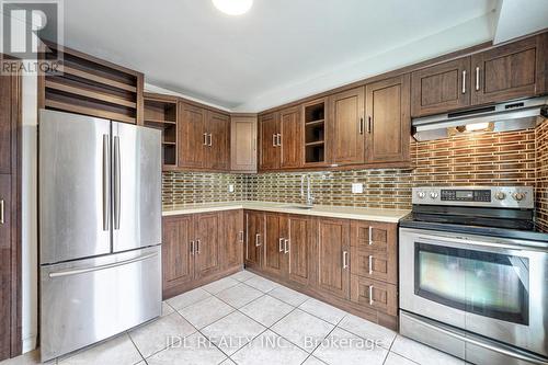 73 - 2395 Bromsgrove Road, Mississauga, ON - Indoor Photo Showing Kitchen With Upgraded Kitchen