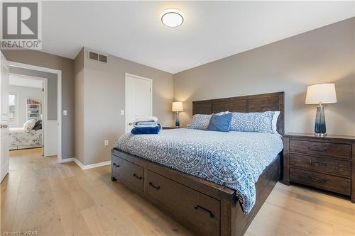 301 Scott Road, Cambridge, ON - Indoor Photo Showing Bedroom
