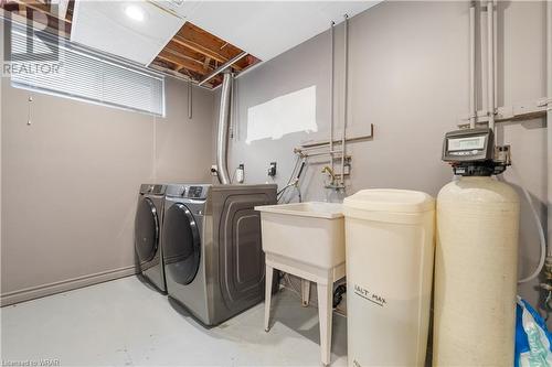 301 Scott Road, Cambridge, ON - Indoor Photo Showing Laundry Room
