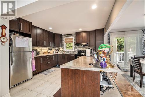 30 Fringewood Drive, Stittsville, ON - Indoor Photo Showing Kitchen