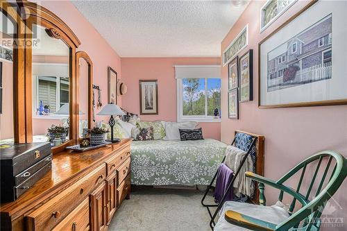 20 Salmon Side Road, Smiths Falls, ON - Indoor Photo Showing Other Room