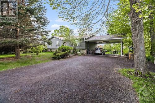20 Salmon Side Road, Smiths Falls, ON - Outdoor